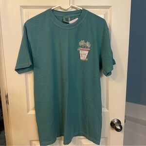 NWT Comfort Colors T-Shirt “Happy Life” pocket print seafoam color size large